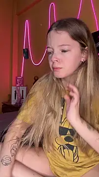 -veranito- online show from 04-15-26, 03:02