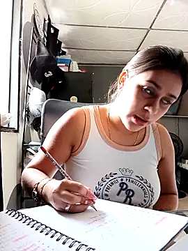 Snapshot of Latina_sexy1 chatting on 02-22-26, 05:22 Latina sexy1 online show from 02-22-26, 05:22