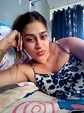 Snapshot of Latina_sexy1 chatting on 03-15-26, 05:41 Latina sexy1 online show from 03-15-26, 05:41