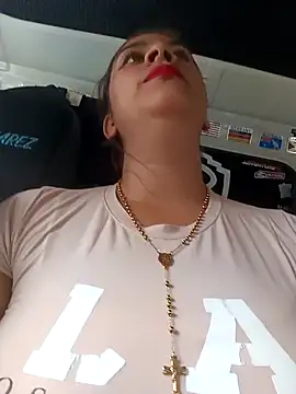 Snapshot of Latina_sexy1 chatting on 04-13-26, 07:19 Latina sexy1 online show from 04-13-26, 07:19