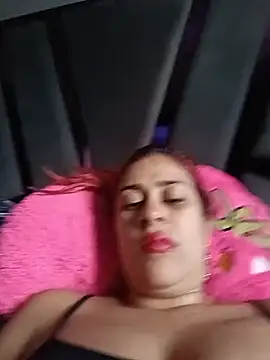 Snapshot of Latina_sexy1 chatting on 06-12-26, 12:37 Latina sexy1 online show from 06-12-26, 12:37