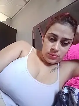 Snapshot of Latina_sexy1 chatting on 07-07-26, 01:04 Latina sexy1 online show from 07-07-26, 01:04