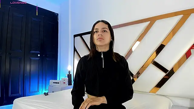 Aron cruz online show from 03-25-26, 01:06