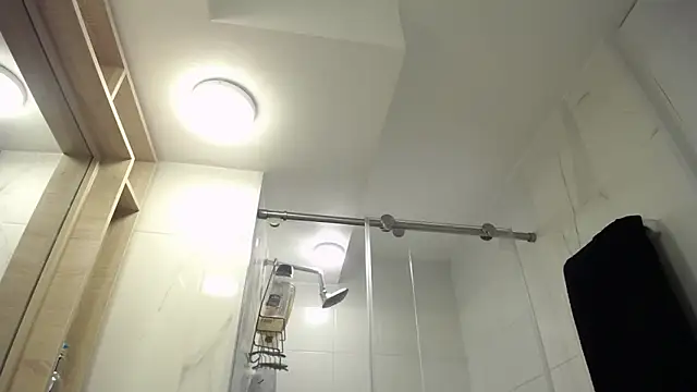 Santiago kiler online show from 09-16-25, 11:11