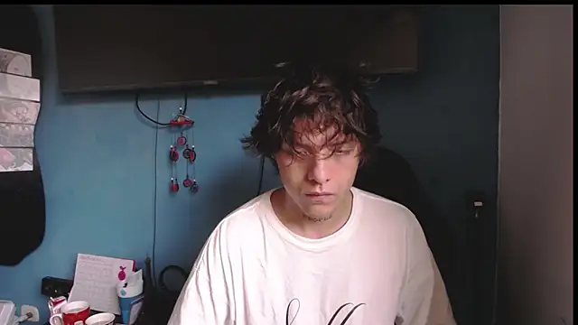 Santiago kiler online show from 04-13-26, 04:45