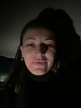 Snapshot of Natalieass chatting on 03-07-25, 06:00 Natalieass online show from 03-07-25, 06:00