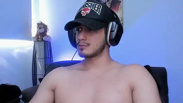 Snapshot of AlexRivera6 chatting on 12-14-24, 08:08 AlexRivera6 online show from 12-14-24, 08:08