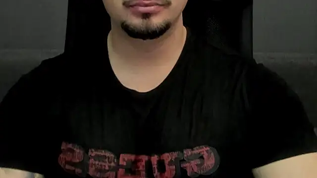 Snapshot of TonyWilcox chatting on 03-02-25, 08:05 TonyWilcox online show from 03-02-25, 08:05