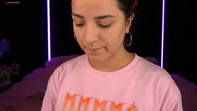 Daphne Moss online show from 01-16-25, 02:19