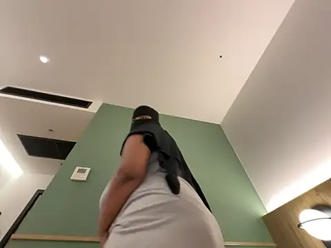 Submissive Arab online show from 03-05-26, 03:08