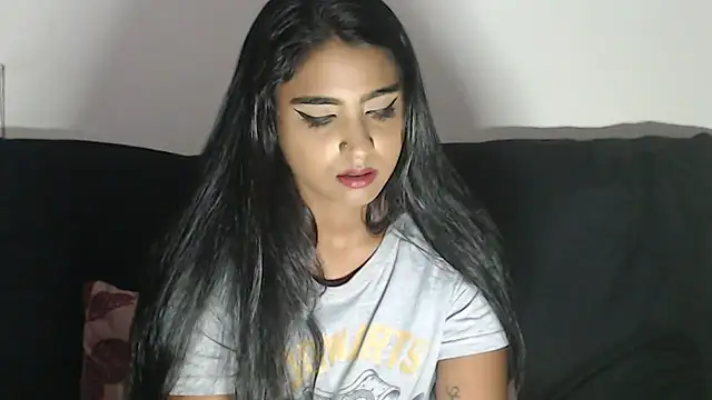 Snapshot of Delilah_Blazee chatting on 02-01-25, 06:19 Delilah Blazee online show from 02-01-25, 06:19