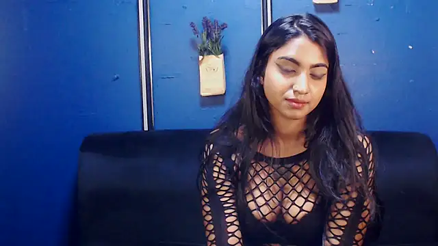 Snapshot of Delilah_Blazee chatting on 03-09-25, 10:30 Delilah Blazee online show from 03-09-25, 10:30