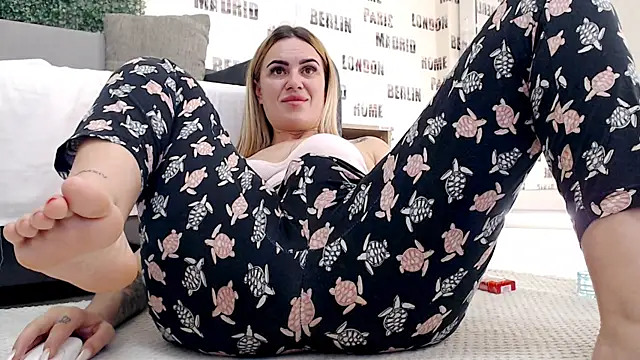 sweetdaiana23 online show from 03-22-25, 03:41