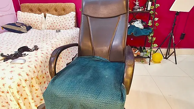 Naughty nightz online show from 01-12-25, 05:56