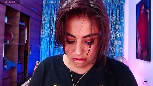 gatuwildhott online show from 01-05-25, 02:06