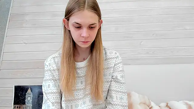 molly hunt  online show from 02-27-25, 02:53