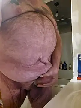 Snapshot of mrwizard4570 chatting on 12-04-25, 05:50 mrwizard4570 online show from 12-04-25, 05:50