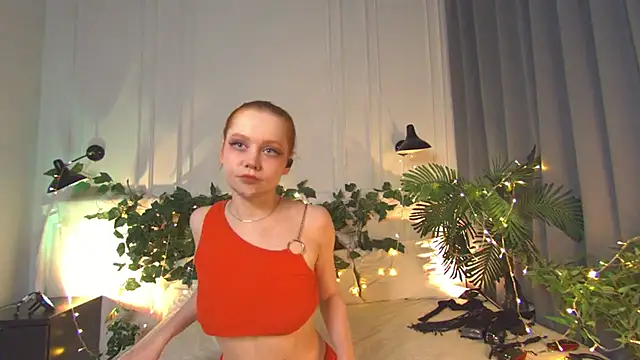 Elfa Mirielle online show from 01-27-25, 06:52