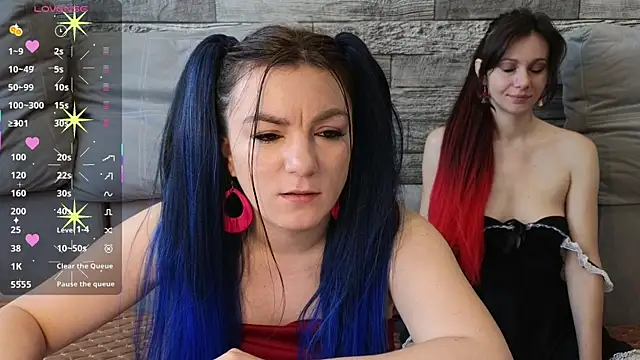 Snapshot of Vika_loves_you chatting on 06-05-26, 02:51 Vika loves you online show from 06-05-26, 02:51