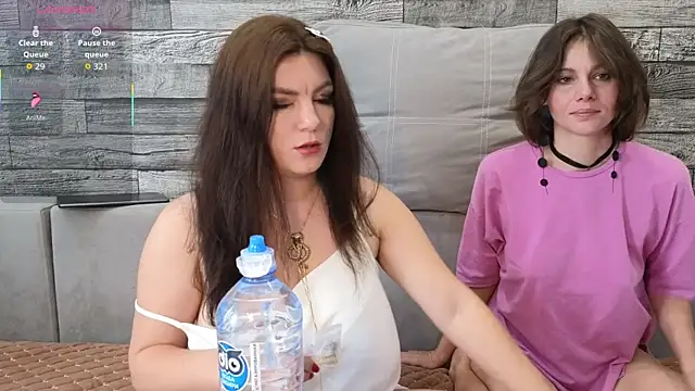 Vika loves you online show from 07-22-26, 03:09