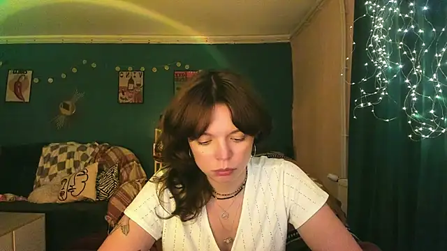 ClancyMorissey online show from 05-25-26, 05:19