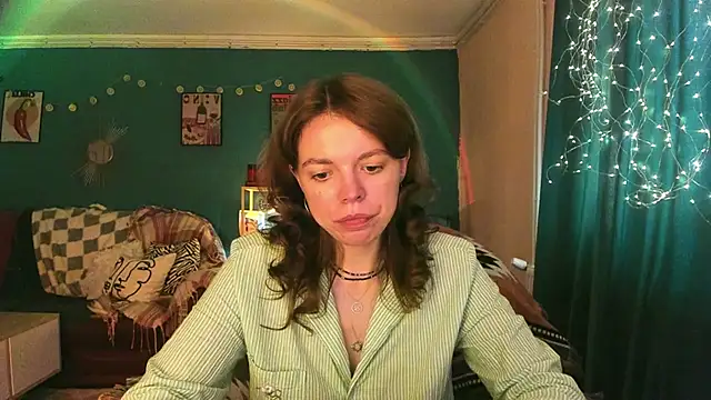 ClancyMorissey online show from 07-12-26, 05:04
