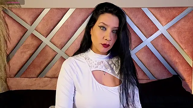  kelly hous36 online show from 03-19-25, 03:40