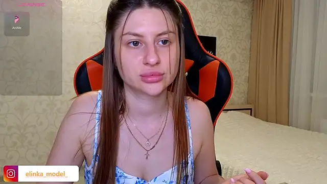 Snapshot of Elishka_ chatting on 06-28-26, 11:33 Elishka online show from 06-28-26, 11:33