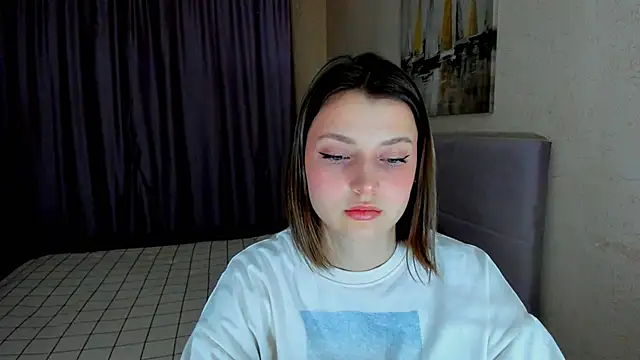 Snapshot of SoniNesti chatting on 11-20-25, 03:23 SoniNesti online show from 11-20-25, 03:23