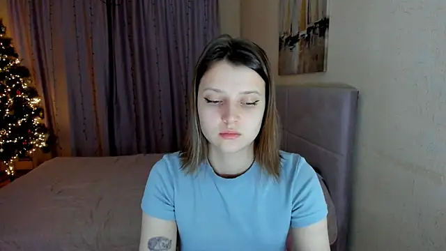 Snapshot of SoniNesti chatting on 01-06-26, 03:38 SoniNesti online show from 01-06-26, 03:38