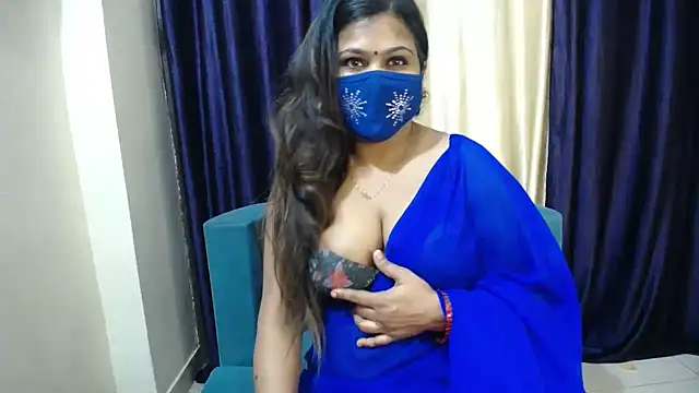 Snapshot of cutee__crazy chatting on 12-26-24, 05:40 cutee  crazy online show from 12-26-24, 05:40