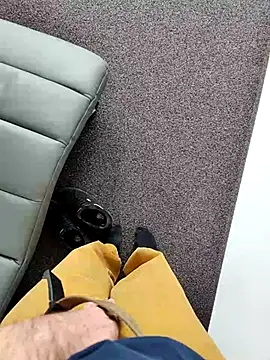 Boring one online show from 02-18-25, 12:39