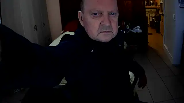 passifsoumis1963 online show from 11-09-25, 07:01