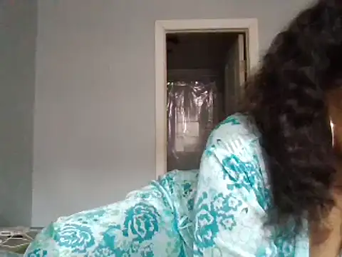Snapshot of MSweetLindaParks chatting on 12-09-24, 04:47 MSweetLindaParks online show from 12-09-24, 04:47