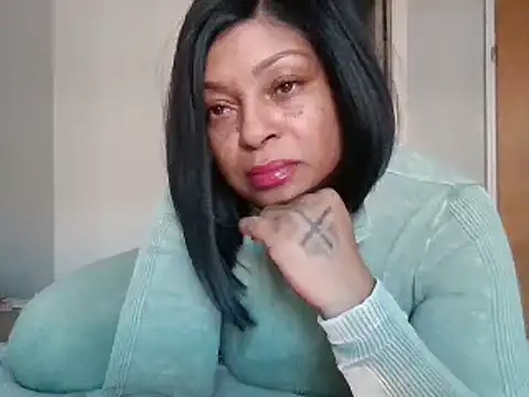 Snapshot of MSweetLindaParks chatting on 12-12-24, 05:48 MSweetLindaParks online show from 12-12-24, 05:48