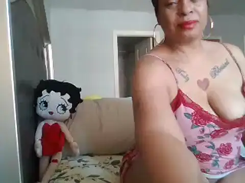Snapshot of MSweetLindaParks chatting on 03-09-25, 06:54 MSweetLindaParks online show from 03-09-25, 06:54
