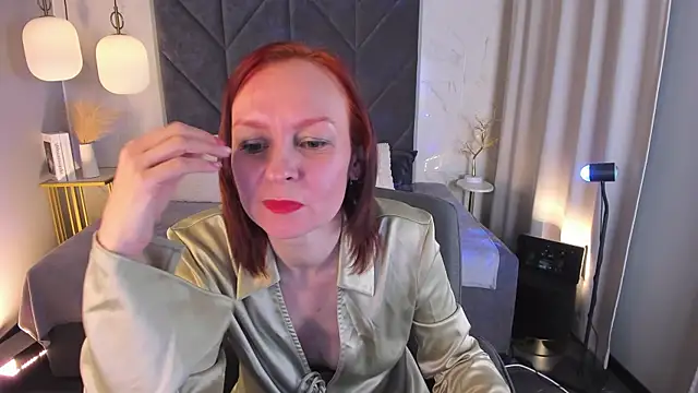 Snapshot of NikaGentle chatting on 04-05-26, 06:32 NikaGentle online show from 04-05-26, 06:32