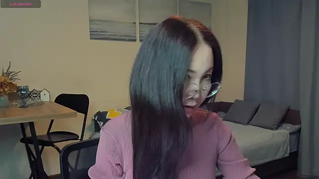 AvroraSakura online show from 12-20-24, 11:00