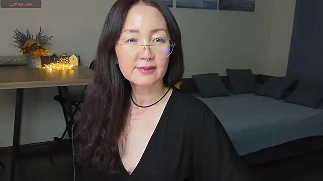 AvroraSakura online show from 12-27-24, 06:53