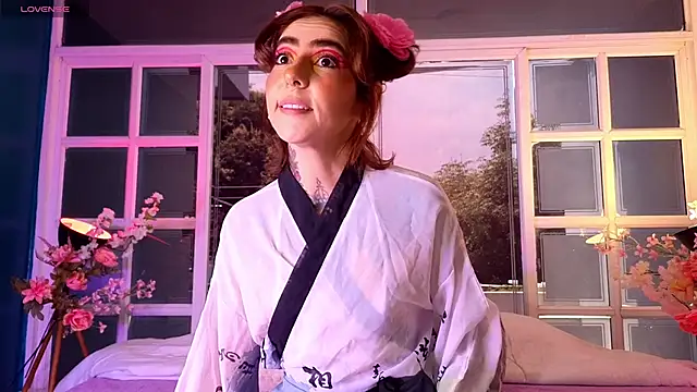 Snapshot of Evangelyne_1 chatting on 03-21-25, 03:46 Evangelyne 1 online show from 03-21-25, 03:46