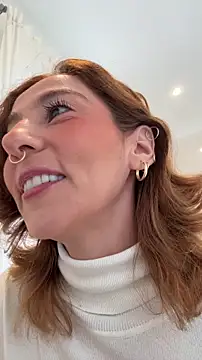 Evangelyne 1 online show from 11-16-25, 01:39