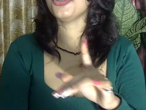 Snapshot of SEXY-MAHI- chatting on 12-12-24, 02:11 SEXY-MAHI- online show from 12-12-24, 02:11