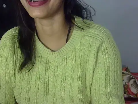 Snapshot of SEXY-MAHI- chatting on 12-18-24, 08:14 SEXY-MAHI- online show from 12-18-24, 08:14