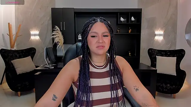 ToriCrossX online show from 02-26-25, 01:08