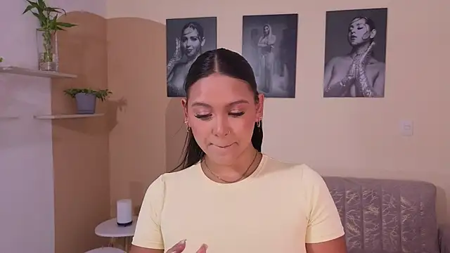 ToriCrossX online show from 03-19-26, 06:56