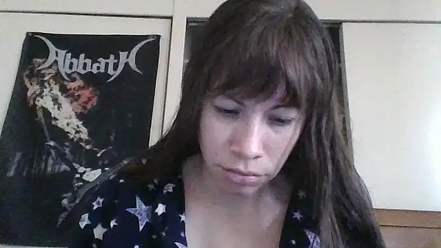 Snapshot of petitedoll29 chatting on 12-03-24, 09:01 petitedoll29 online show from 12-03-24, 09:01