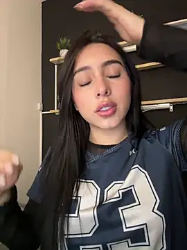 isabella jade online show from 02-16-26, 09:55