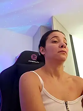 Snapshot of miaeyes chatting on 01-21-25, 01:22 miaeyes online show from 01-21-25, 01:22