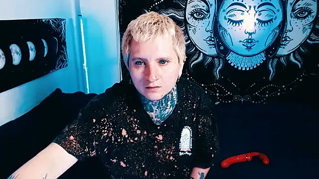 Marieblueeyes online show from 02-16-26, 01:35