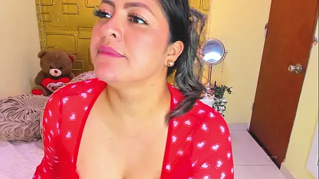 Julia Haye online show from 03-21-26, 08:19